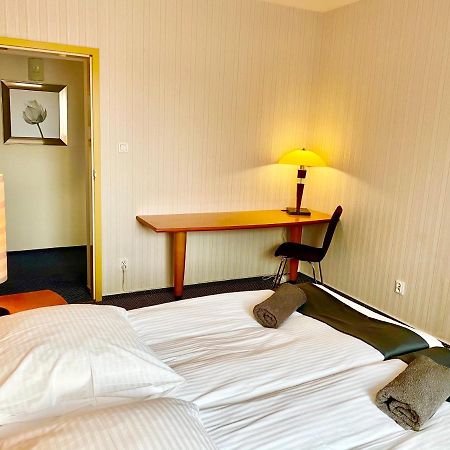 Las Slupski Premium: Spacious Business Apartment with Entertainment Exterior photo