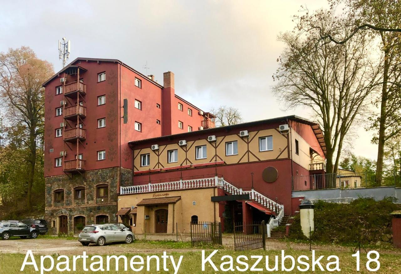 Las Slupski Premium: Spacious Business Apartment with Entertainment Exterior photo